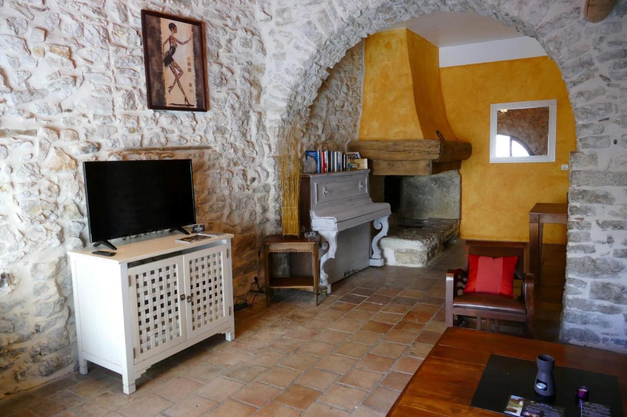 Bed and Breakfast Mas De Coulet Brissac Zewnętrze zdjęcie